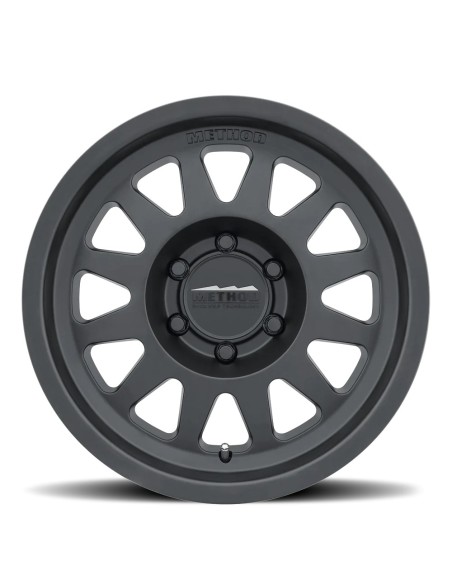 Llanta 704 Matte Black BeadGrip 17x8.5" 6x135/0- Method Wheels