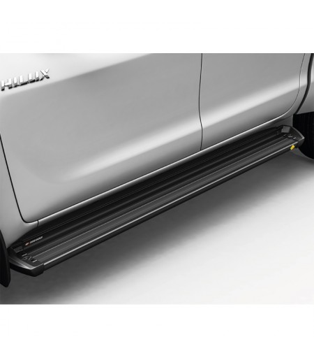 Kit de Pisaderas Tipo Integral Negro Nissan Np300 2016-2021 KEKO