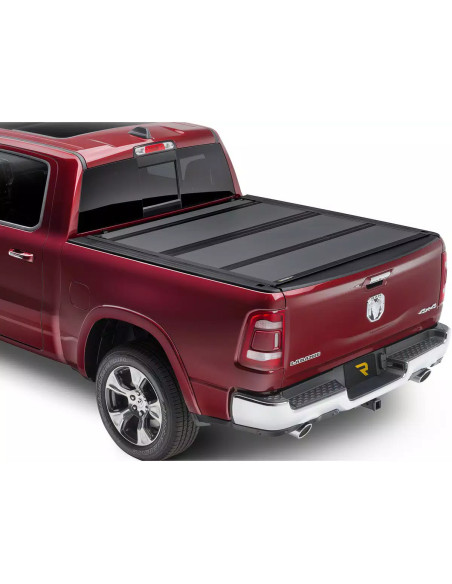 TAPA RIGIDA PLEGABLE LOW PRO RAM 1500 S/RAMBOX 2019+  KSC PRO