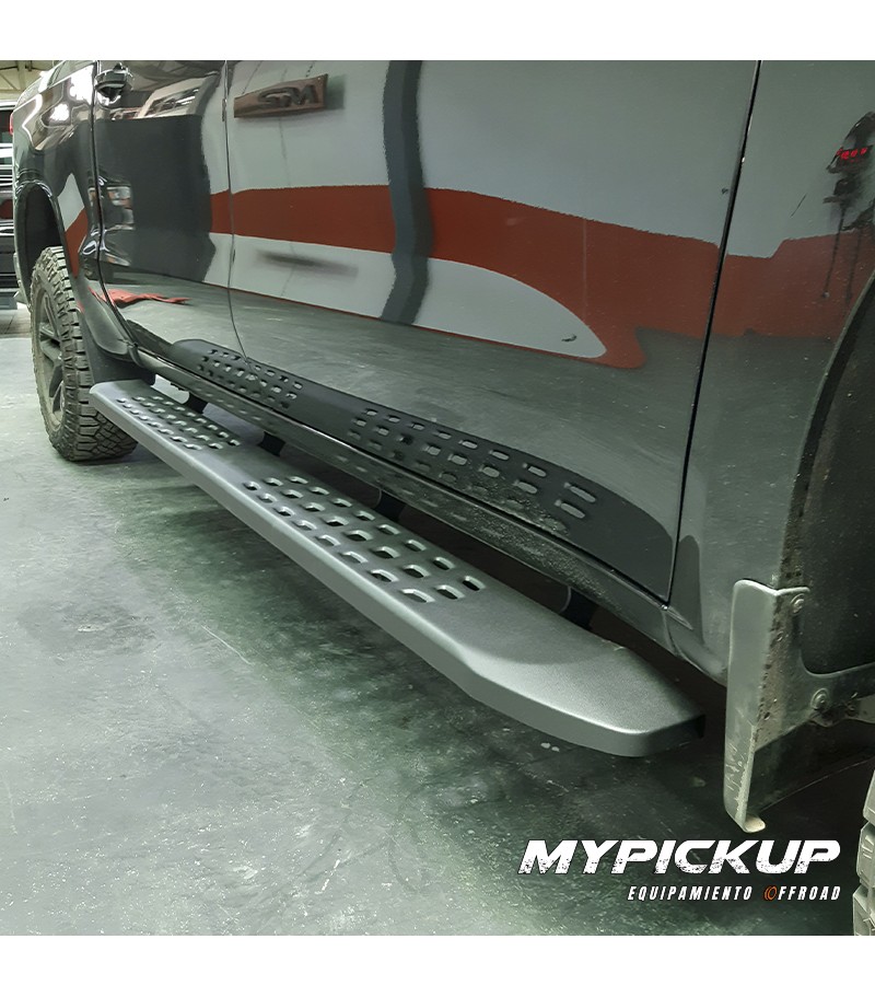 PISADERAS SHARK 2 Chevrolet Silverado C/D 2019+...